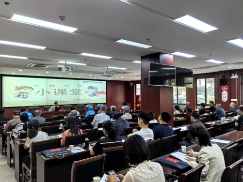 6.16江北 安全进社区1.jpg