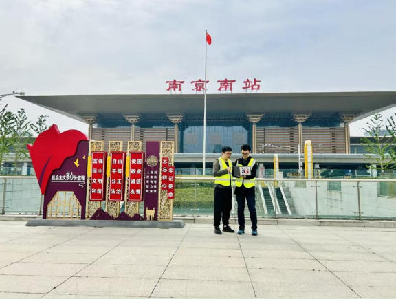 9.15南京电信信号满格4.jpg 9.15南京电信信号满格4.jpg